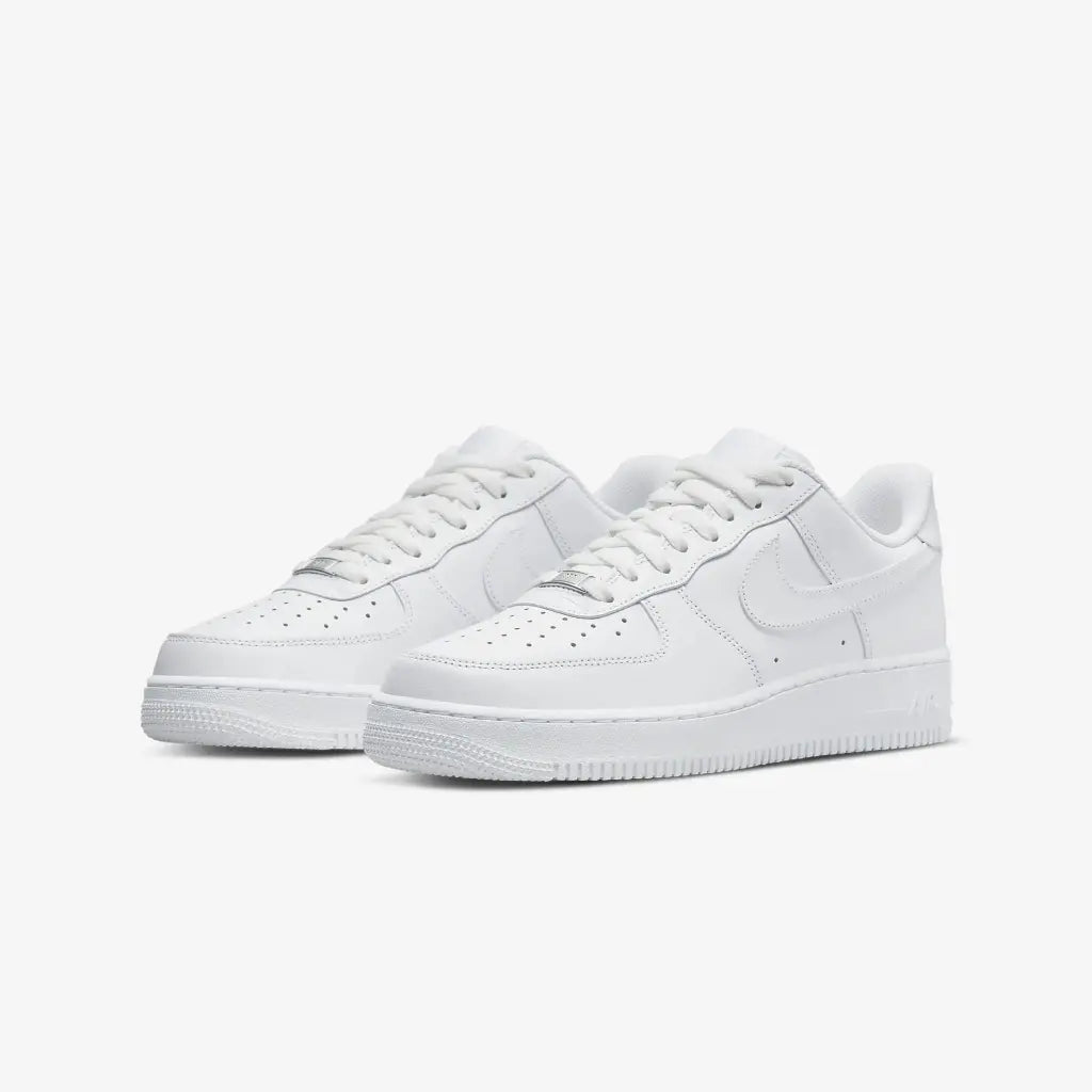 NIKE AIR FORCE 1 (UA)