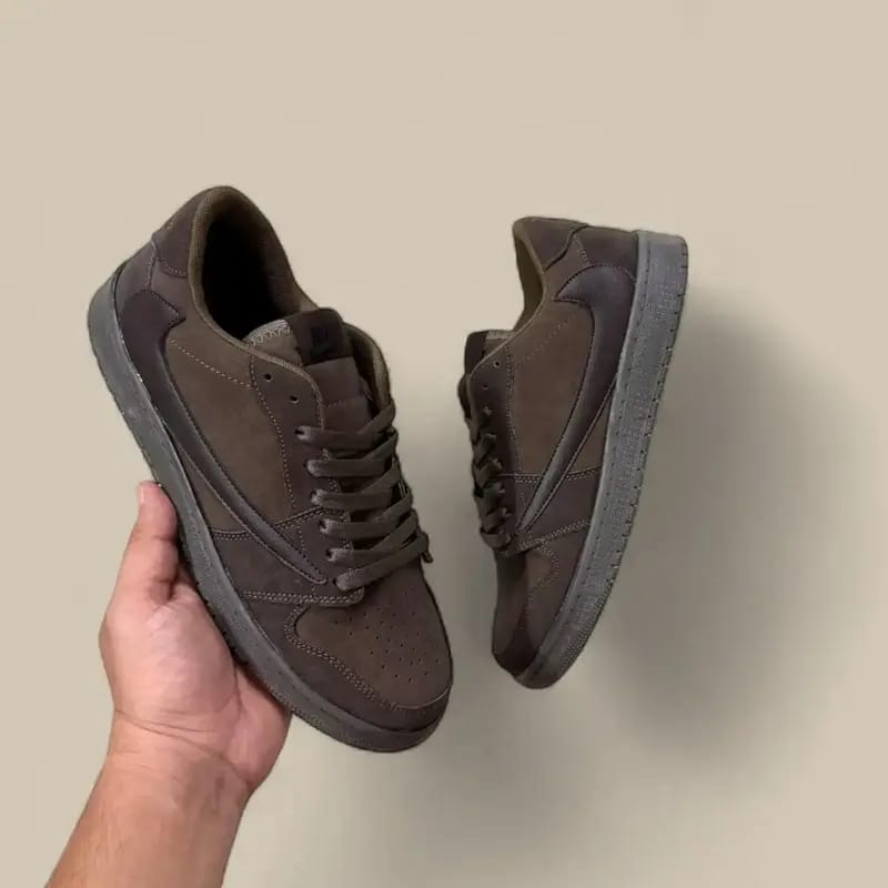Travis Scott Velvet
