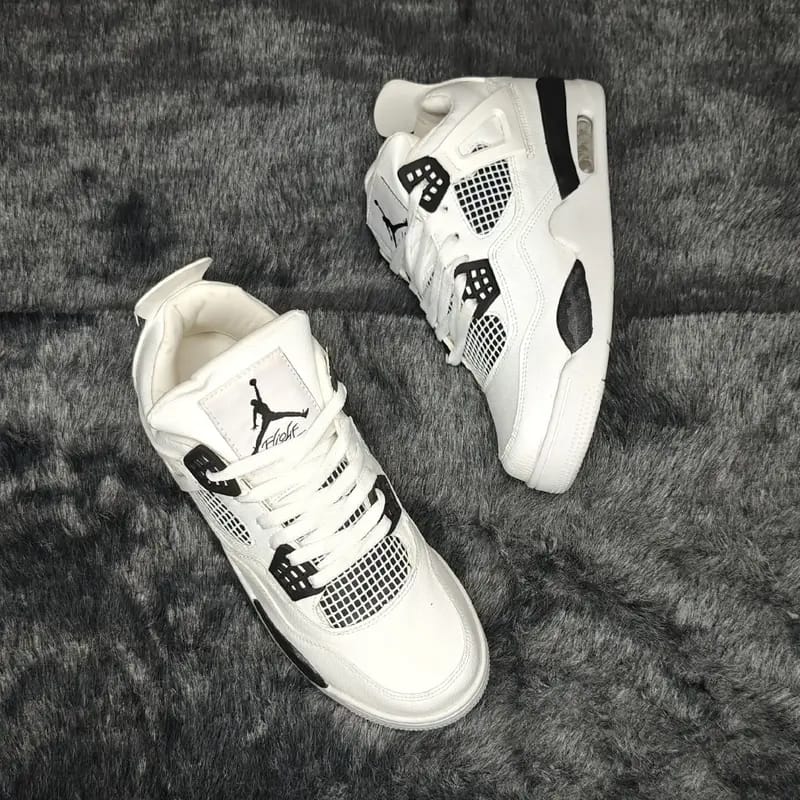 Jordan Retro 4 military black
