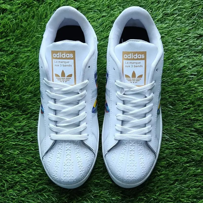 Superstar Flower White