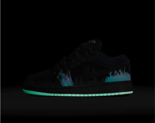 Jordan Low Halloween
